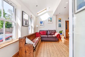 Kitchen Seating- click for photo gallery